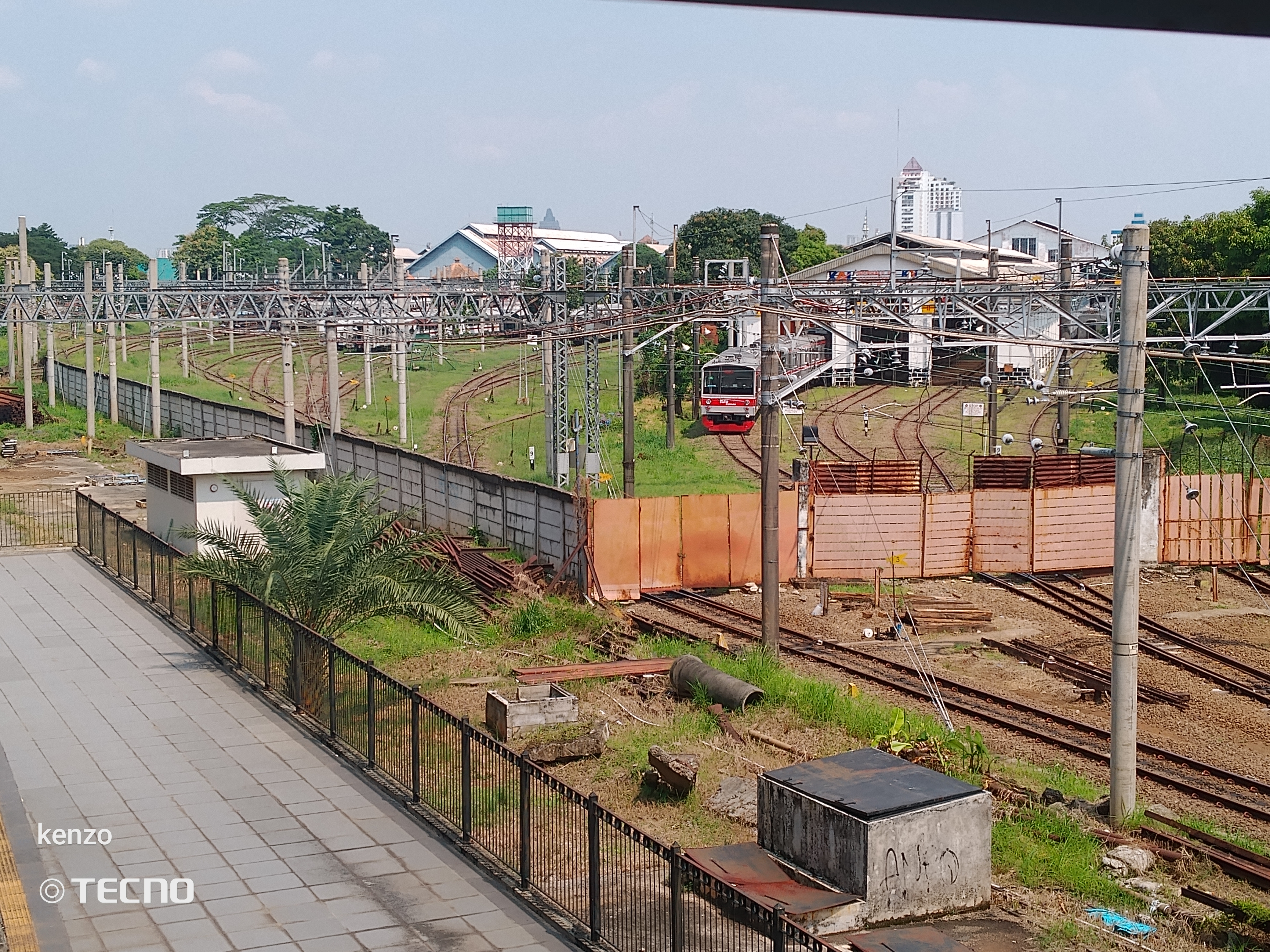 Balai Yasa Manggarai  di Stasiun Indonesia - foto kereta api terbaru