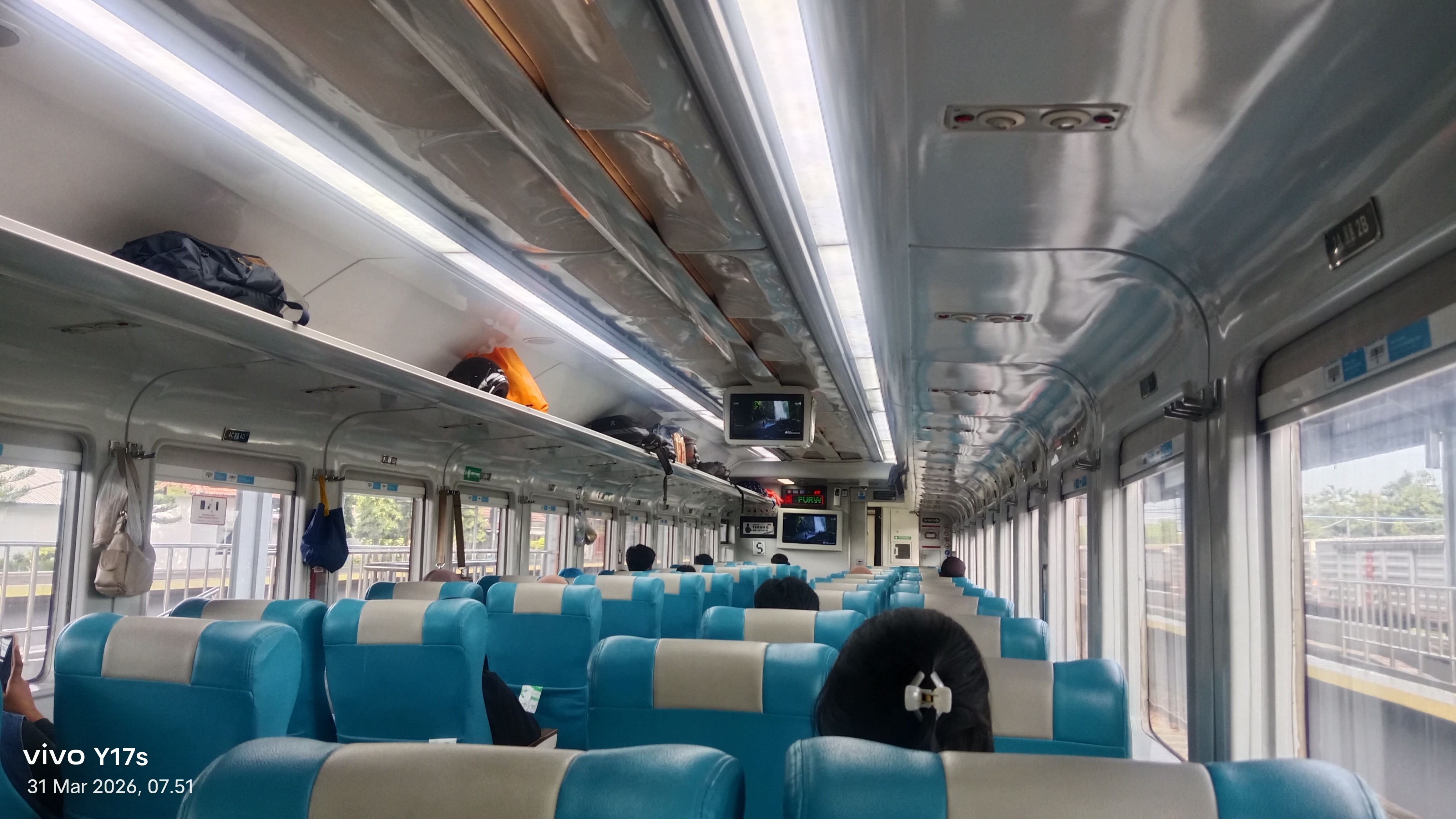 Foto Interior Kereta Api Purwojaya Tambahan (Cilacap – Gambir PP) - Kereta Interior Kereta di Indonesia