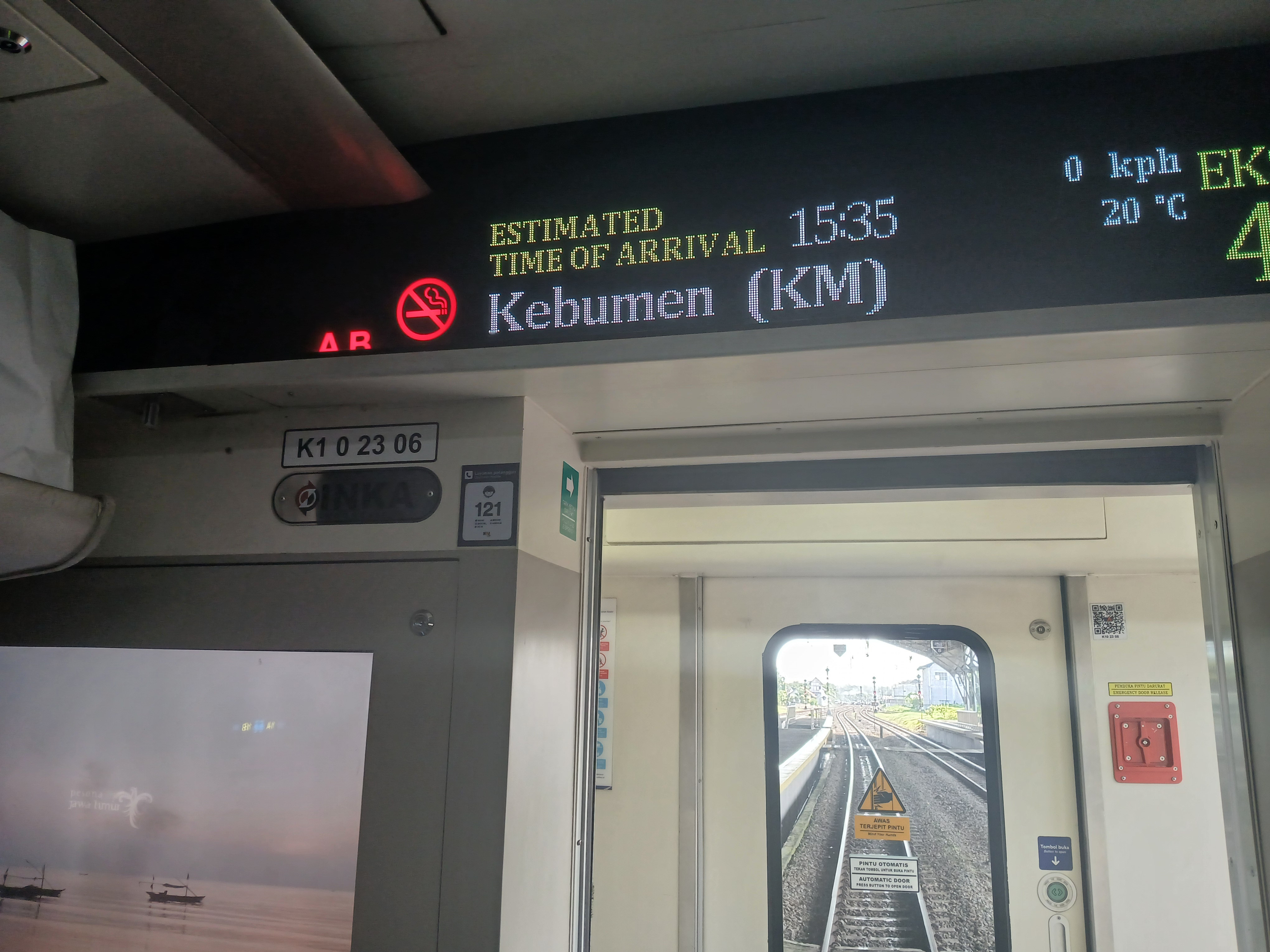 K1 0 23 06 di Indonesia - foto kereta api