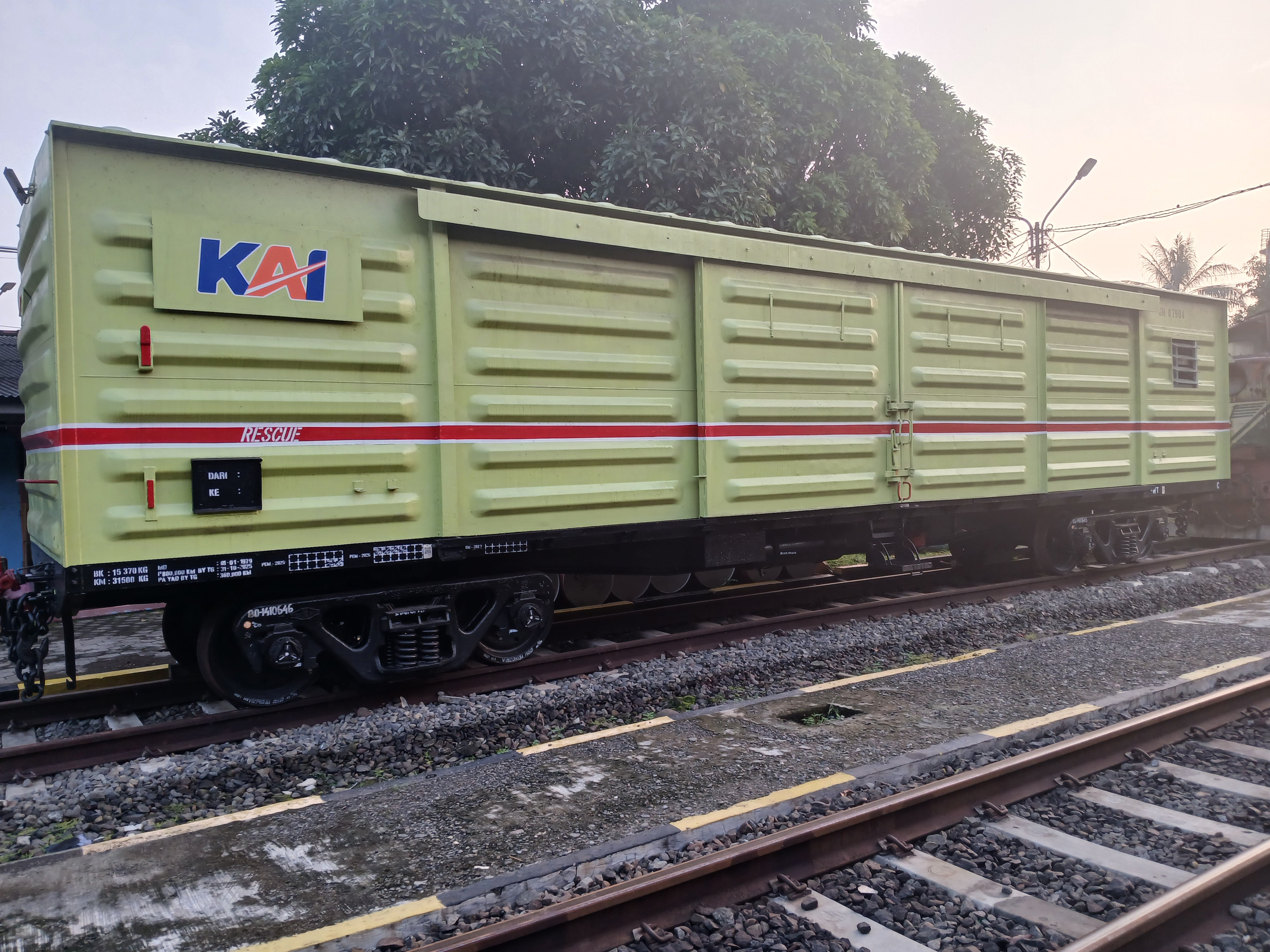 Kereta khusus alat prasarana