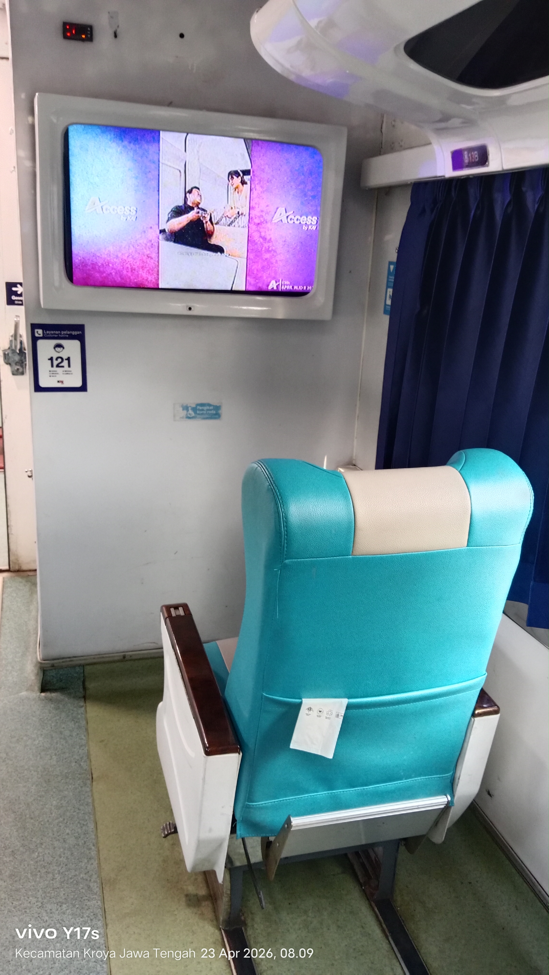 Tempat Duduk Prioritas Eksekutif  Kereta Api 7007C Tambahan Yogyakarta - Gambir PP