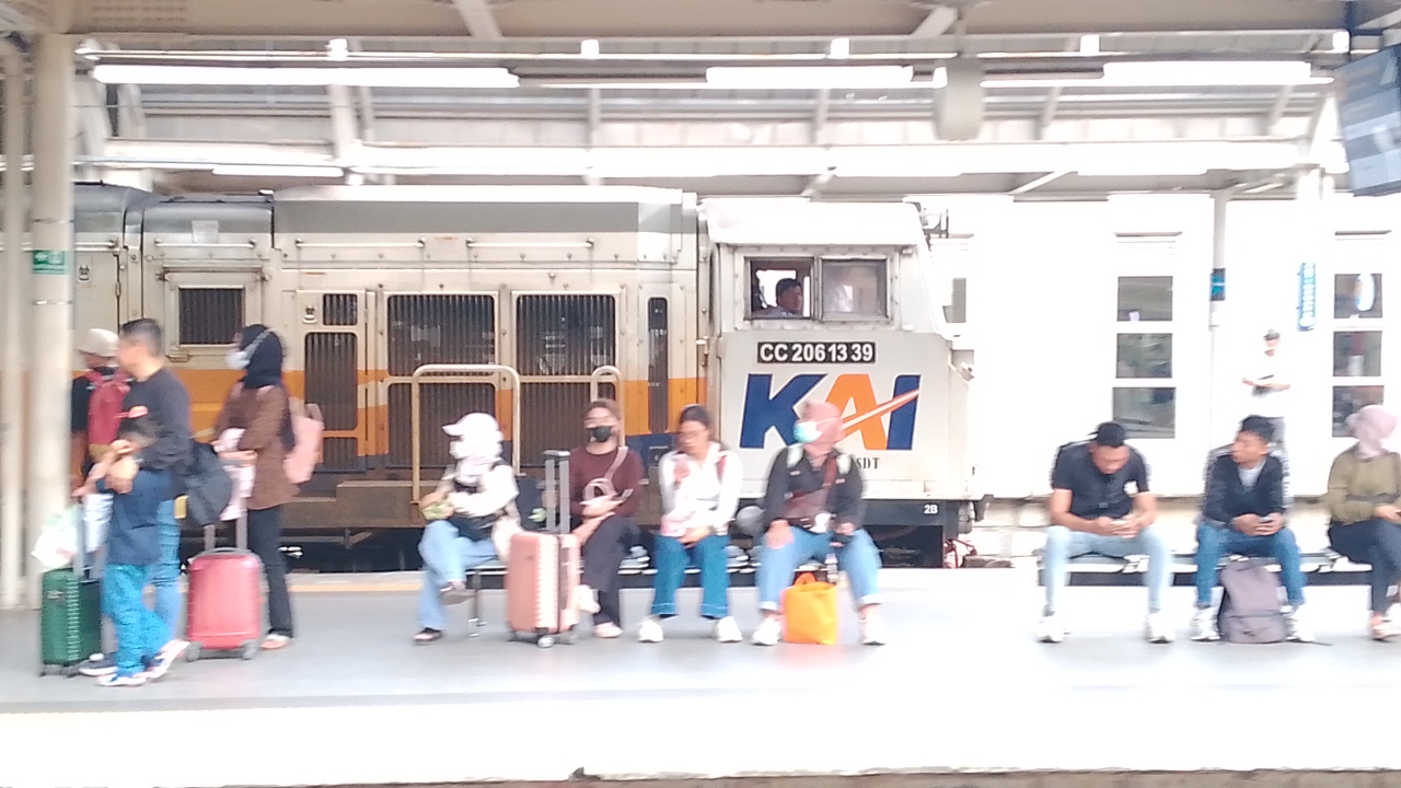 Argo Sindoro  di Indonesia - foto kereta api