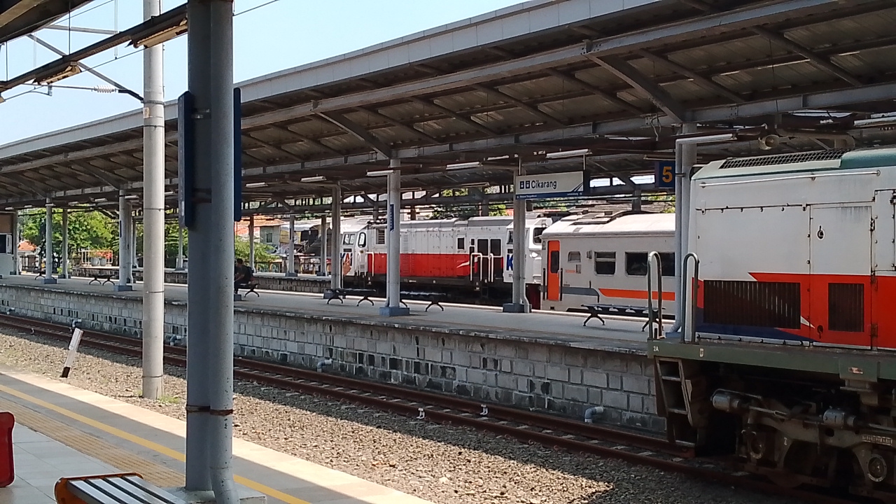Cikuray di Indonesia - foto kereta api