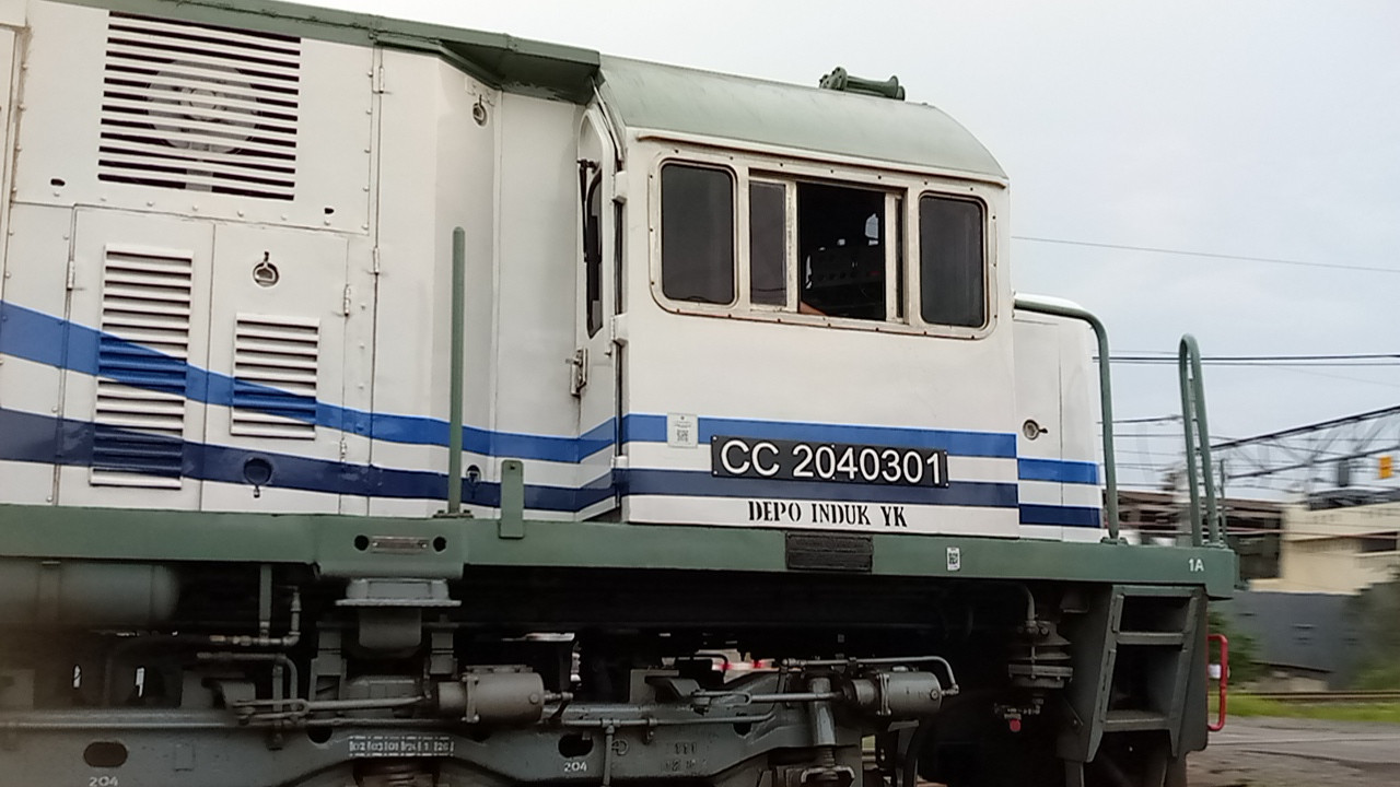 Foto Hunting  - Kereta Hunting di Indonesia
