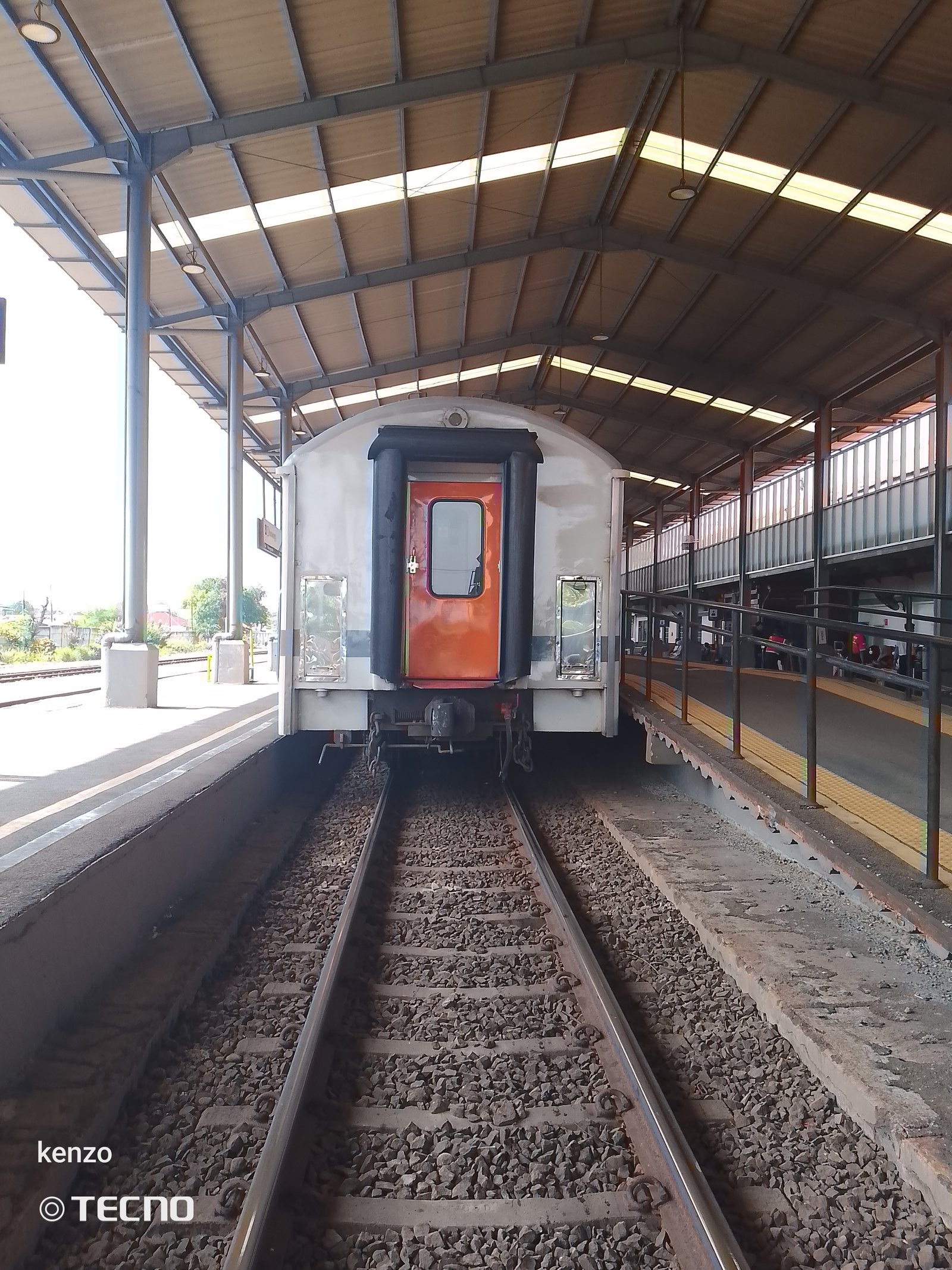 Foto Ka serayu di Indonesia