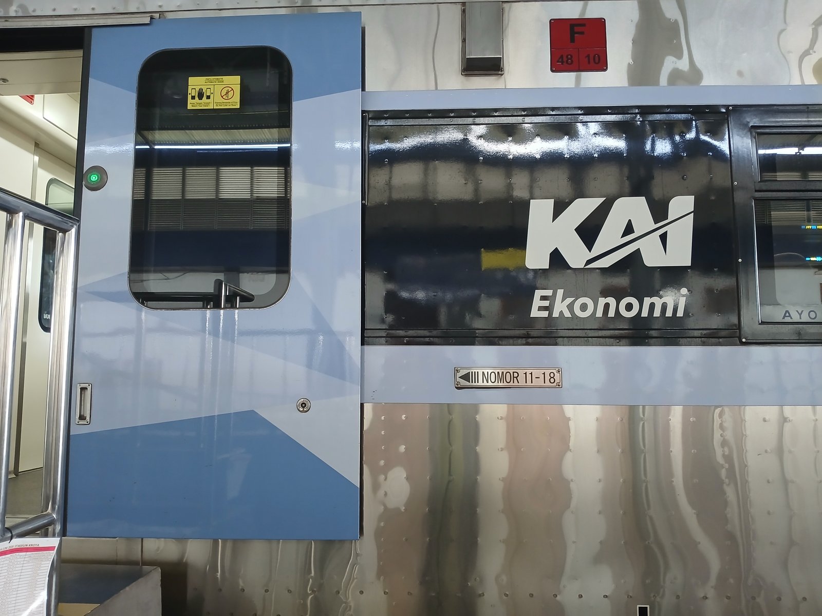 Kereta ekonomi new generation genz 2