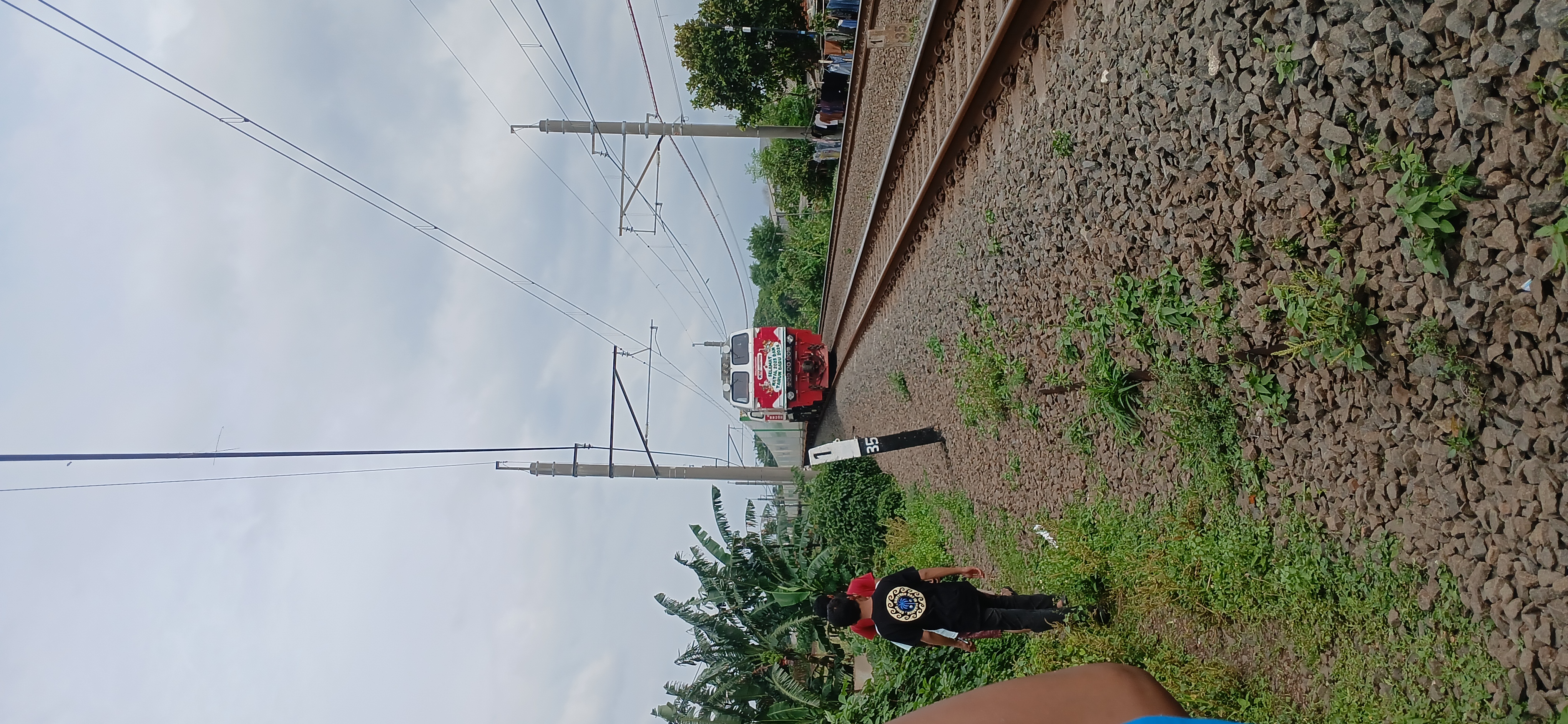 CC 206 livery NATARU di Indonesia - foto kereta api dan lokomotif