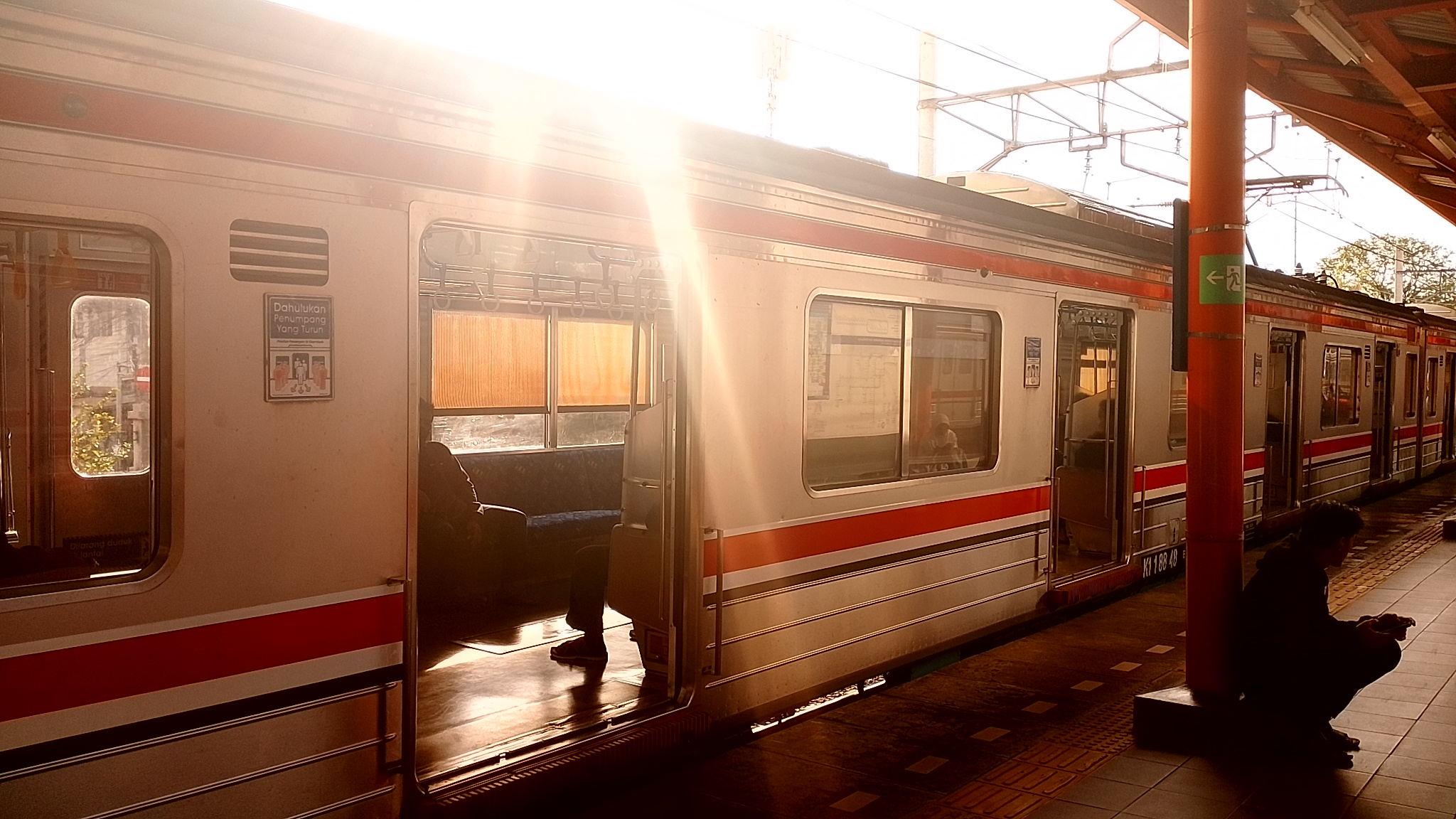 Silau  di Indonesia - foto kereta api dan lokomotif