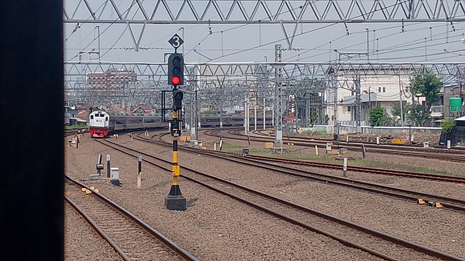 hunting  di Indonesia - foto kereta api dan lokomotif