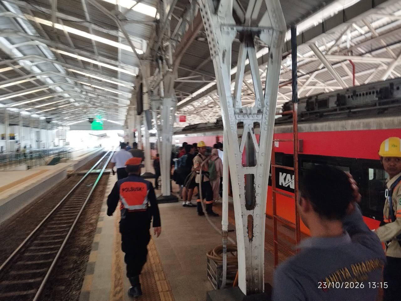 Polsuska di samping ka 61 manahan