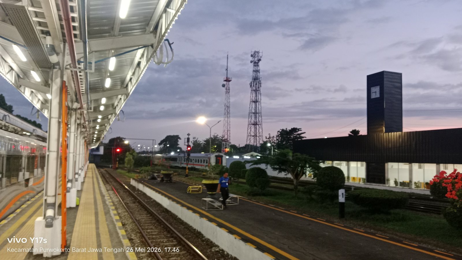 Senja di Stadion Purwokerto
