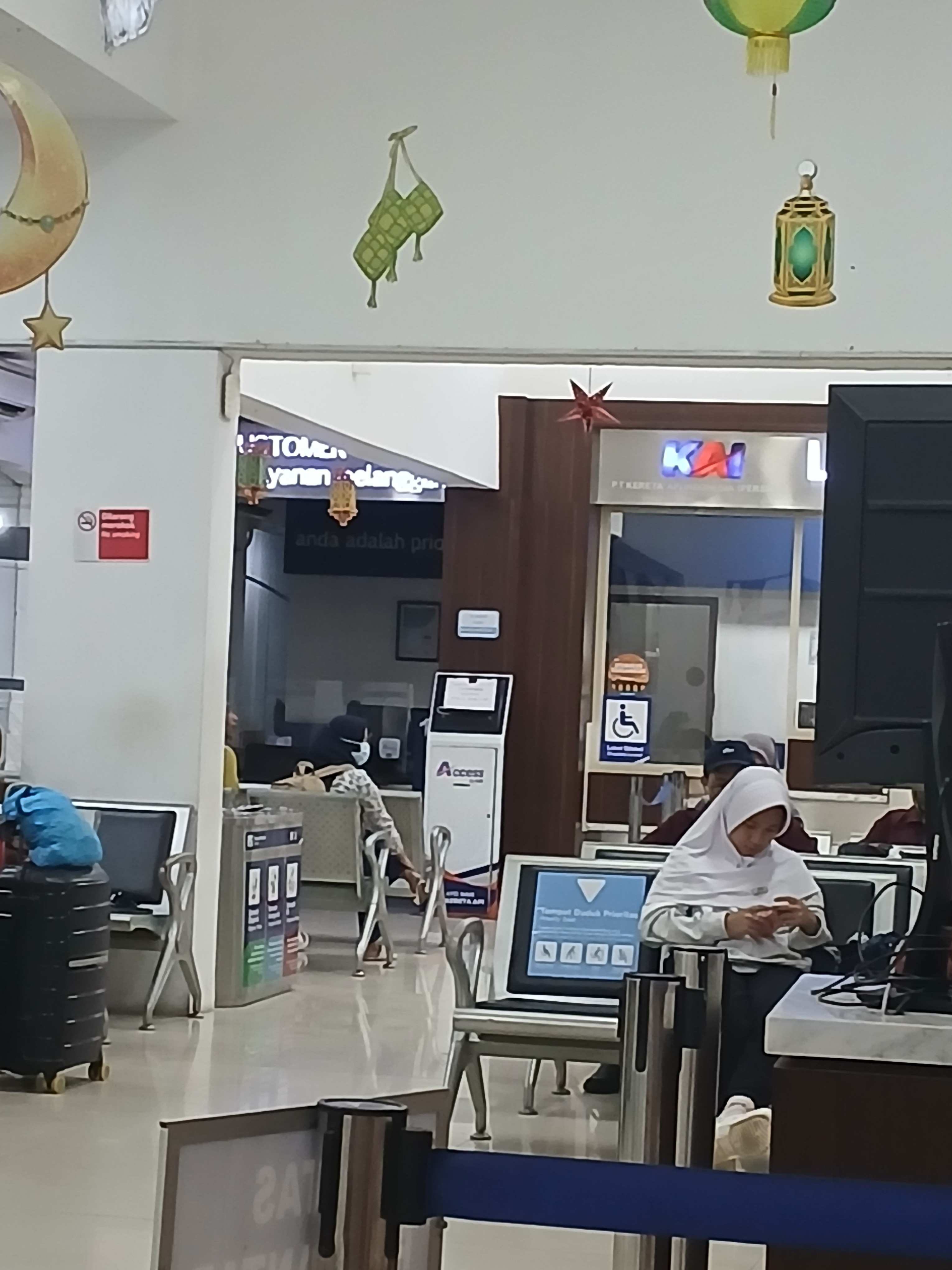 Sisa sisa arus balik di Indonesia - foto kereta api