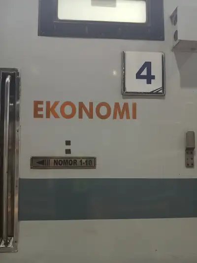 1 - 10 