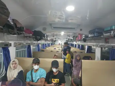 Ful trip kereta api bengawan tujuan purwosari