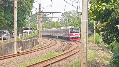 JR 205