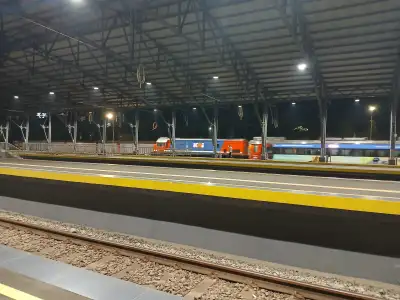 Ka batavia dengan lokomotif rnb