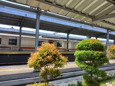 Ka malabar tujuan stasiun bandung
