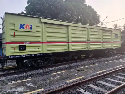 Kereta khusus alat prasarana