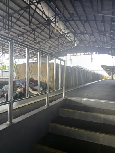 Khusus angkutan benda padat