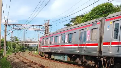 KRL arah Tanah Abang 