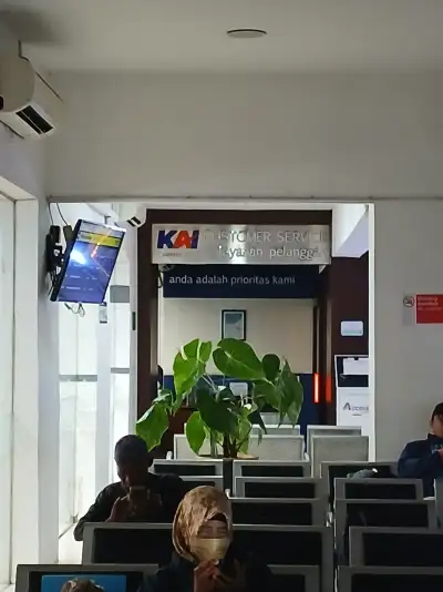 Layanan pelanggan stasiun kroya