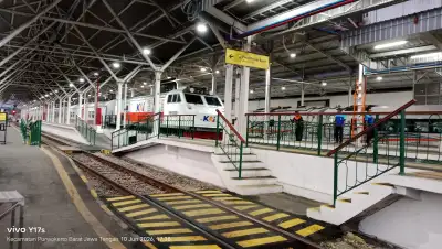 Pantau Perjalanan KA 111 Sawunggalih Secara Realtime