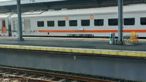 KA Serayu siap berangkat otw jakk