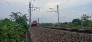 Ini foto deket kali serengseng