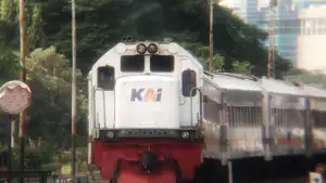 Berpindah jalur dengan gaya