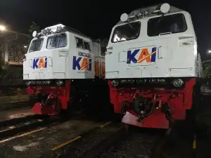Lok cc 206 berjejeran