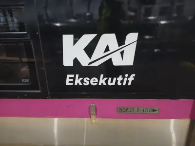 Rangkaian kereta exsekutif gajayana 