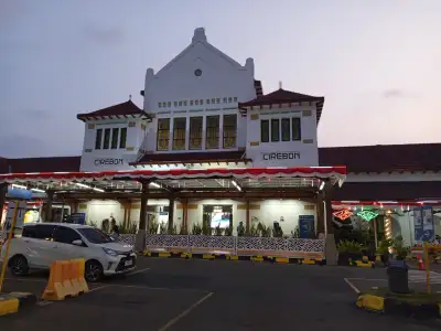 Stasiun Cirebon CN